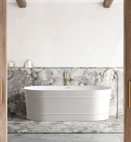ArcQuay Attica Bondi 1500 matte white freestanding overflow bath