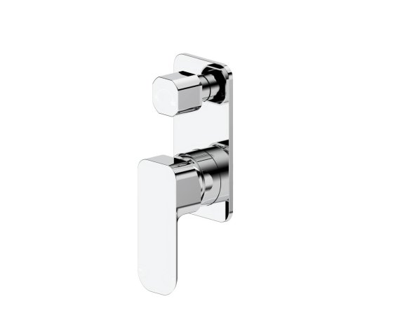 ArcQuay Oskar chrome wall-mounted shower control with diverter