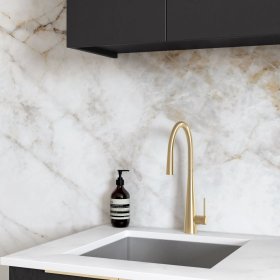 Laundry Kit 1305B Byron/Bondi Black Oak with Natural Carrara Marble Top