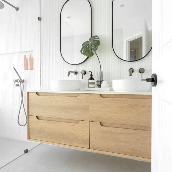ArcQuay Byron/Bondi Natural Oak Laundry Natural Oak / Natural Carrara